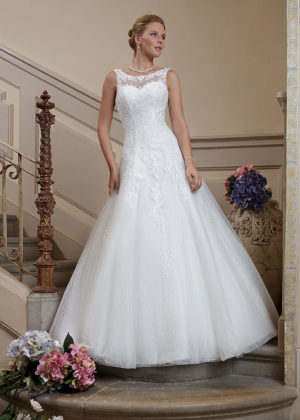 Amera-Vera- Brautkleid Maja