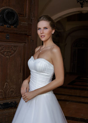 Amera-Vera Brautkleid Dina