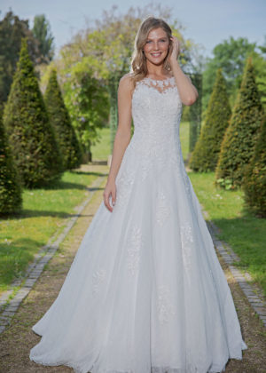 Amera Vera Kollektion 2020 ivory Brautkleid Arietta B2035 4 bei Marinette Brautmoden in Dortmund