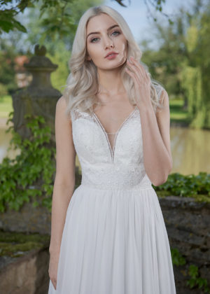 AnnAngelex Kollektion 2020 ivory Brautkleid Briana B2056 13 Marinette Brautmoden Dortmund