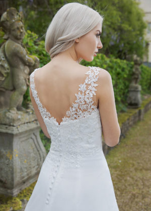 AnnAngelex Kollektion 2020 ivory Brautkleid Bromia B2081 4 Marinette Brautmoden Dortmund