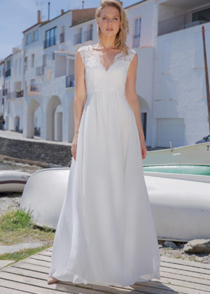 Langes Standesamtkleid ivory Kollektion 2020 A7204 bei Marinette Brautmoden in Dortmund