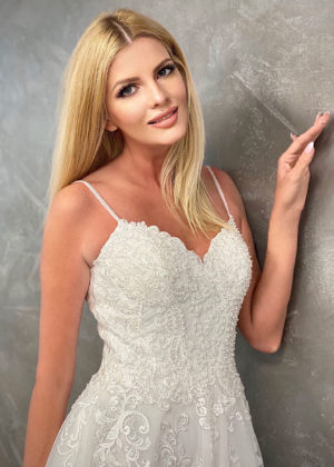 Amera Vera 2021 Brautkleid B2104 4 bei Marinette Brautmoden Dortmund