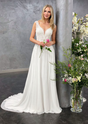 Amera Vera 2021 Brautkleid B2112 3 bei Marinette Brautmoden Dortmund