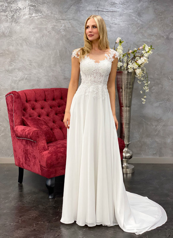 Amera Vera 2021 Brautkleid B2114 2 bei Marinette Brautmoden Dortmund