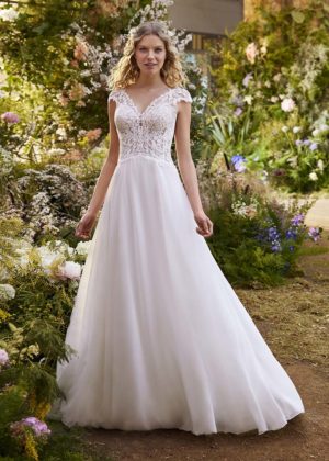 La Sposa 2023 Brautkleid TEER B Marinette Brautmoden Dortmund