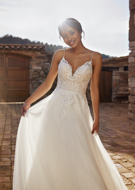 White One 2022 Brautkleid KJERLEIK D Marinette Brautmoden Dortmund