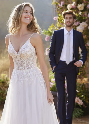 White One 2022 Brautkleid LAEFDE A Marinette Brautmoden Dortmund